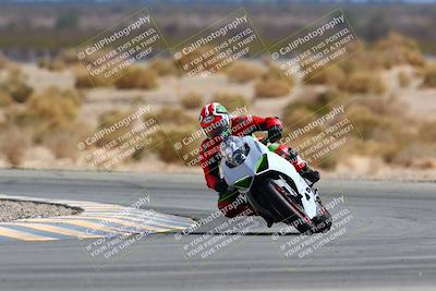 media/Mar-13-2022-SoCal Trackdays (Sun) [[112cf61d7e]]/Turn 4 (145pm)/